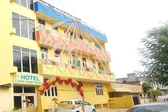 Fabhotel Shri Laxmi Palace Džajpur Exteriér fotografie